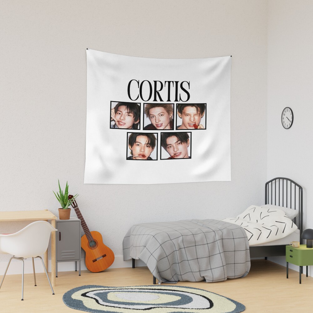 Cortis Eyes Full Group Tapestry